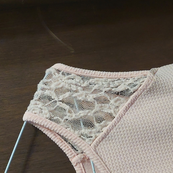 Brand: Sears Size: Large Colour: Pink - Picture 3 of 5